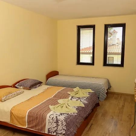 Apartment Complex Dreams Bmt