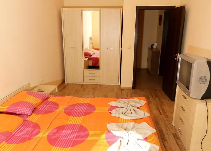 Complex Dreams Bmt Apartment